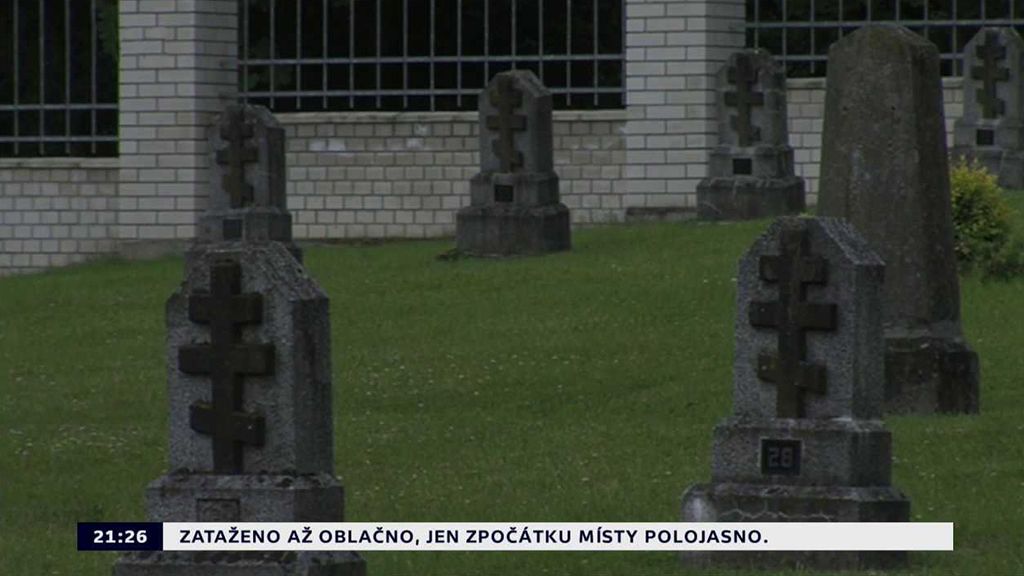 Vojenský hřbitov v Milovicích