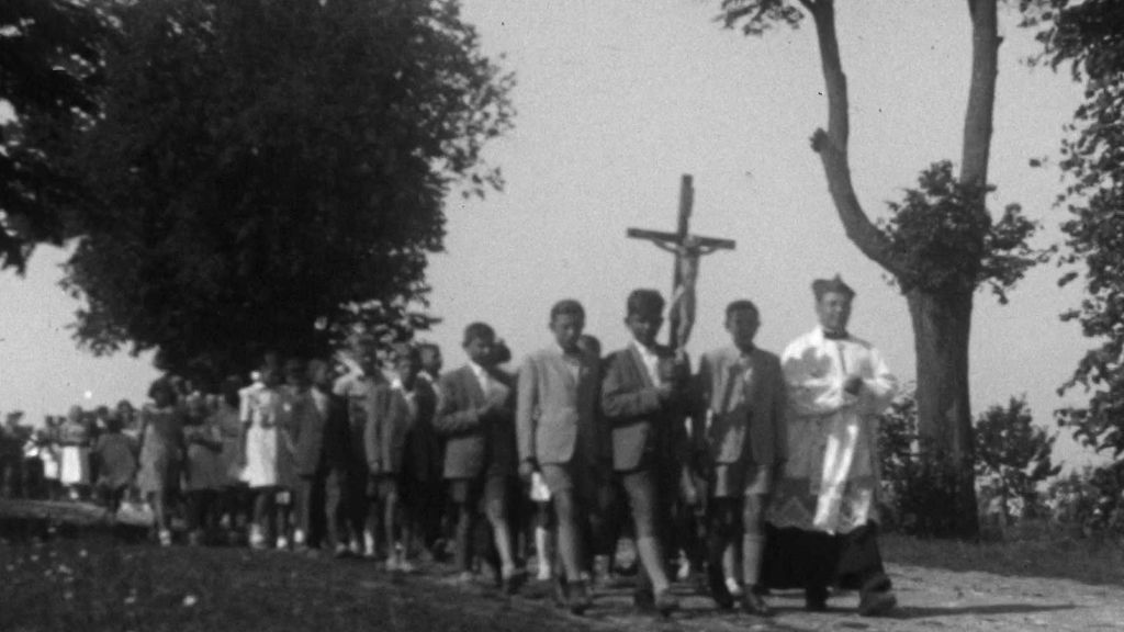 Postoj komunistů k církvi v dobových vzpomínkách