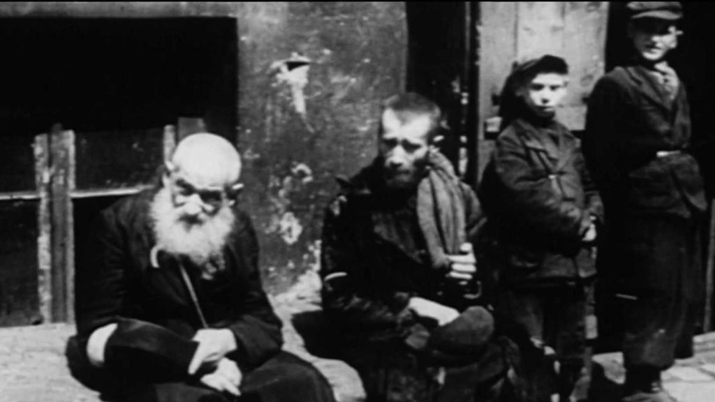 Proměna varšavského ghetta v průběhu 2. světové války