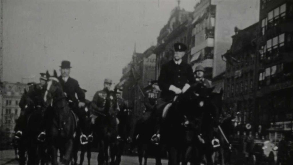 Oslavy vzniku republiky ve stínu nacistické hrozby (1933)