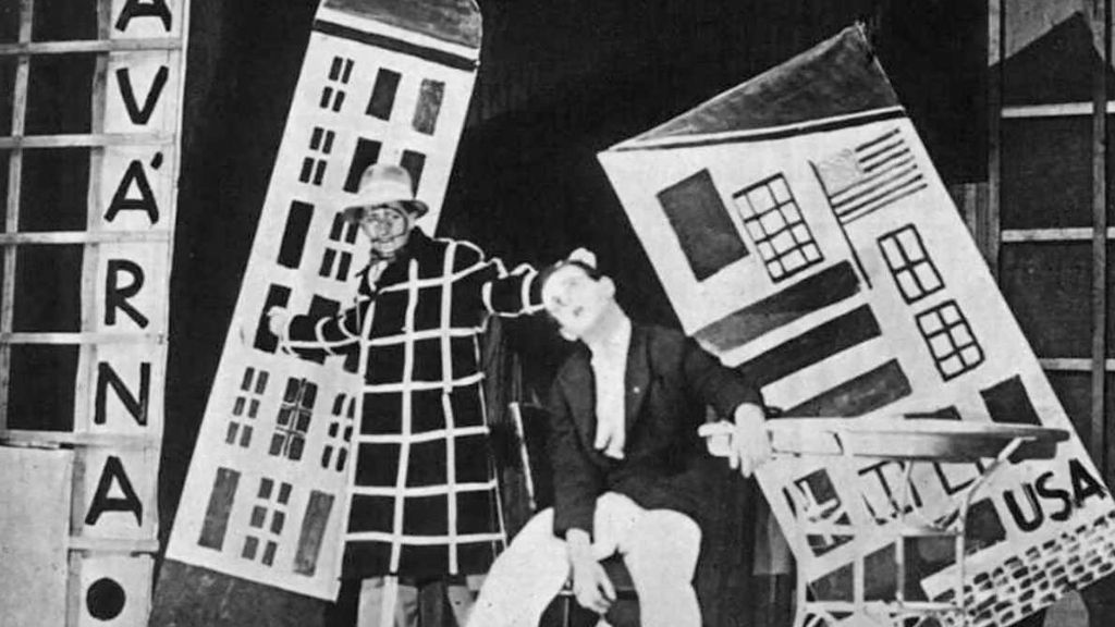 Avantgardní divadlo 20. let: Ruské vlivy a Osvobozené divadlo