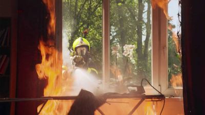 Zachraň se, kdo můžeš: Požár v panelovém domě