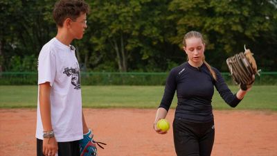 Jak se hraje softball