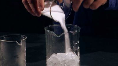 Směs ledu a chloridu sodného