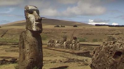 Muž, který pohnul sochou moai